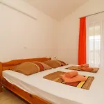 Kuca Orhidea Holiday home *