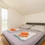 Kuca Orhidea Holiday home