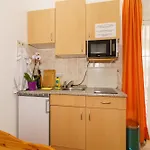 Holiday home Kuca Orhidea *