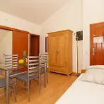 Holiday home Kuca Orhidea Crikvenica