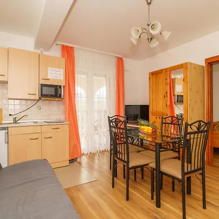Kuca Orhidea Holiday home Crikvenica