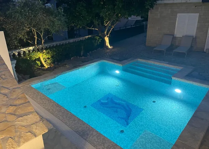 Nyaraló Kuca Orhidea