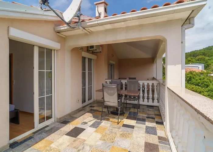 Nyaraló Kuca Orhidea