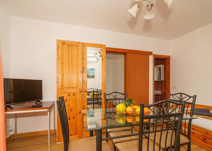 Nyaraló Kuca Orhidea *